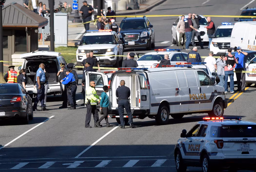 No sung gan toa nha Quoc hoi My