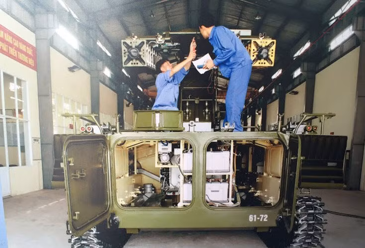 Theo Báo PK-KQ, Viện Kỹ thuật PK-KQ đang hướng tới việc thiết kế, chế tạo tổ hợp tên lửa phòng không tầm gần sử dụng tên lửa hàng không P-13M... Nguồn ảnh: Bảo tàng PK-KQ