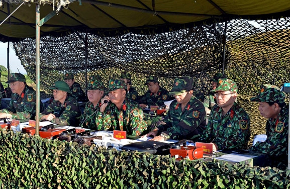 Ngày 14/11, tại trường bắn Quốc gia khu vực 3, Sư đoàn 309 (Quân đoàn 4) đã tổ chức cho Trung đoàn Bộ binh 31 thực hành diễn tập chiến thuật có bắn đạn thật năm 2020.