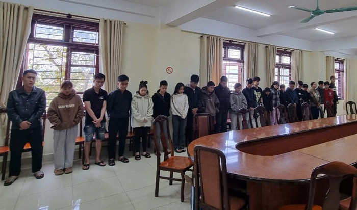 Khởi tố 22 bị can trong đường dây rửa tiền xuyên quốc gia Khoi to 22 bi can trong duong day rua tien xuyen quoc gia