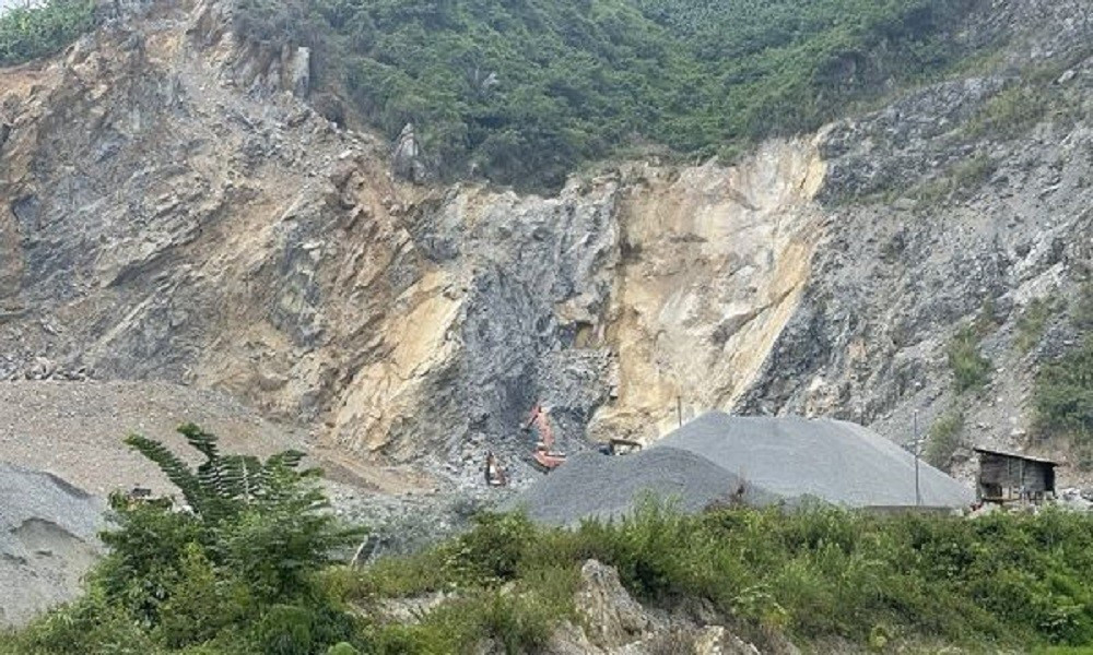 Lào Cai chuẩn bị đưa 2 mỏ vật liệu xây dựng lên sàn đấu Lao Cai chuan bi dua 2 mo vat lieu xay dung len san dau