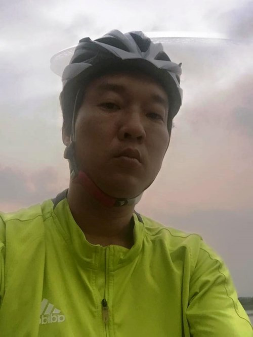 Sau khi đăng tải, những hình ảnh đám mây hình đĩa bay khổng lồ của anh Trung nhanh chóng nhận được sự chú ý lớn, gây xôn xao dư luận. Xác nhận với phóng viên báo VTC News, anh Trung khẳng định những bức ảnh hoàn toàn chưa qua bất cứ chỉnh sửa, cắt ghép nào. Nguồn: VTC News