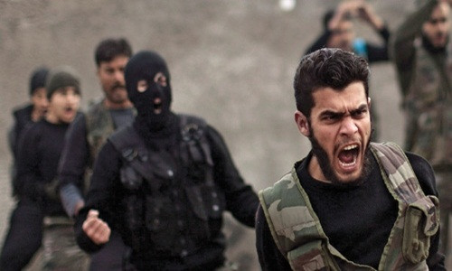 Kinh hoàng vợ thuê...cảnh sát giết chồng rồi đổ tội cho IS Kinh hoang vo thue...canh sat giet chong roi do toi cho IS