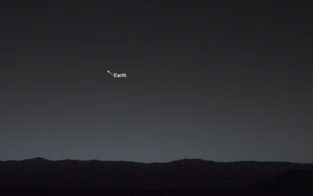 Còn đây là Trái Đất nếu bạn đứng từ sao Hỏa. (Theo Boredom)