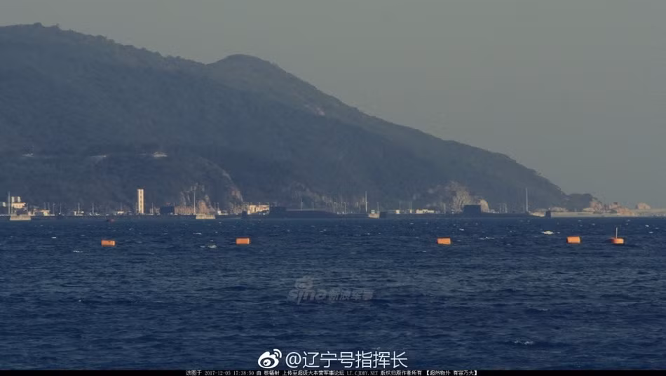 Vị trí căn cứ tàu ngầm này được cư dân mạng Trung Quốc xác định thuộc cảng Răng Rồng (Yalong) thuộc đảo Hải Nam. Nguồn ảnh: Sina.