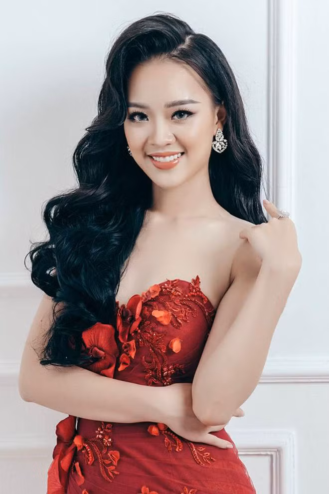 Hải Thu - cô gái xinh đẹp, giàu lòng nhân ái