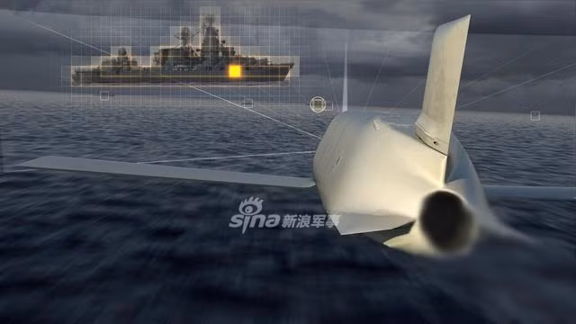 Tên lửa LRASM có trọng lượng tổng cộng 1.100 kg, trong đó đầu đạn nổ mảnh nó mang theo có trọng lượng tổng cộng 450 kg. Thậm chí, tên lửa LRASM còn được hứa hẹn có khả năng tàng hình trước các radar của đối phương và tự xác định mục tiêu trên đường bay chứ không cần nạp dữ liệu mục tiêu từ trước khi phóng. Nguồn ảnh: Sina.