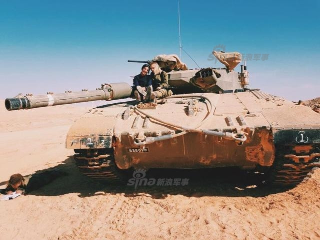 Các thế hệ xe tăng Merkava Mk III/IV của Quân đội Israel sở hữu khả năng tác chiến ngang ngửa T-80, T-90 của Nga hay M1 Abrams Mỹ. Nguồn ảnh: Sina.