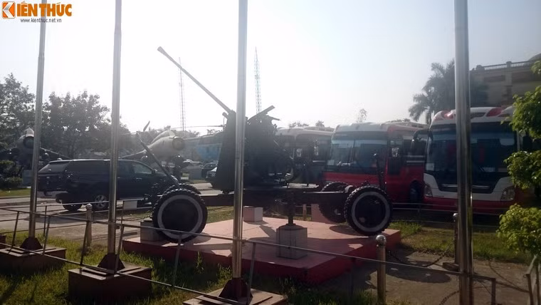 Khẩu pháo cao xạ 37mm tại Bảo tàng Phòng không-Không quân (số 171 Trường Chinh, Hà Nội) được coi là "Bảo vật Quốc gia" vì những đóng góp của nó trong cuộc kháng chiến chống Mỹ.