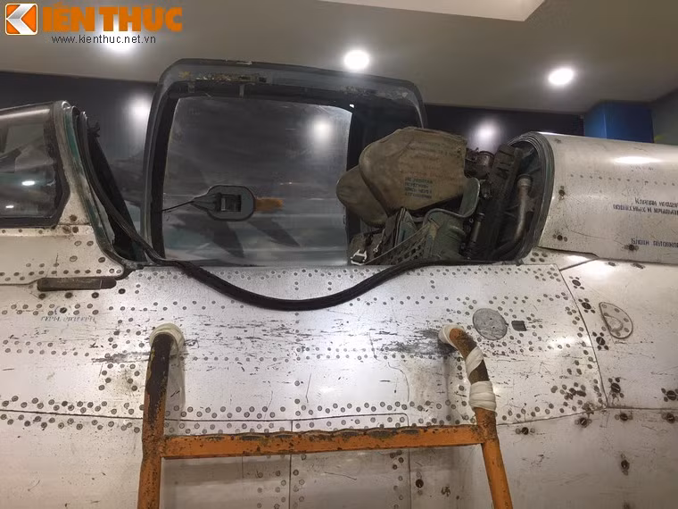 Điều đó tương đương với việc mỗi tốp 3 chiếc B-52 sẽ được bảo vệ bởi khoảng... hơn 150 máy bay chiến thuật các loại.