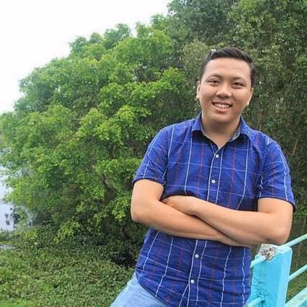 Anh Lê Tuấn Anh - chủ nhân ý tưởng bánh mì hến. (Ảnh: NVCC)