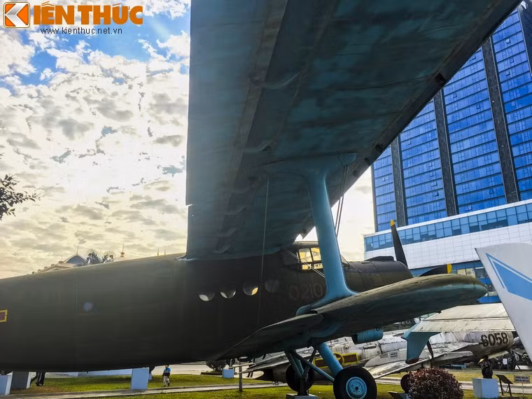 Tầm bay tối đa mà An-2 đạt được vào khoảng 845 km tùy vào điều kiện bên ngoài và lượng hàng hóa nó mang theo. Trần bay của An-2 tối đa được khoảng 4.500 mét so với mực nước biển.