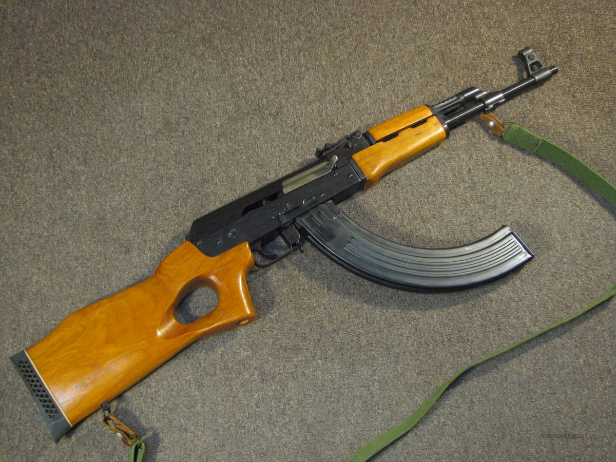 Trên thị trường vũ khí thế giới nhất là tại Mỹ có rất nhiều loại hộp tiếp đạn cho súng AK-47 có thiết kế cực dị, phần lớn trong số đó được sản xuất với số lượng hạn chế tại các công ty sản xuất vũ khí của Trung Quốc và được bán ra nước ngoài cho các nhà sưu tầm. Nguồn ảnh: Guns.