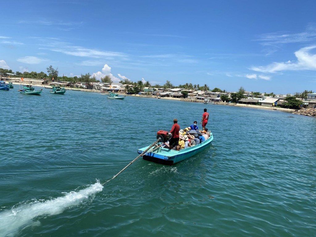 Truong thanh hon voi nhung chuyen du ngoan mua he-Hinh-2