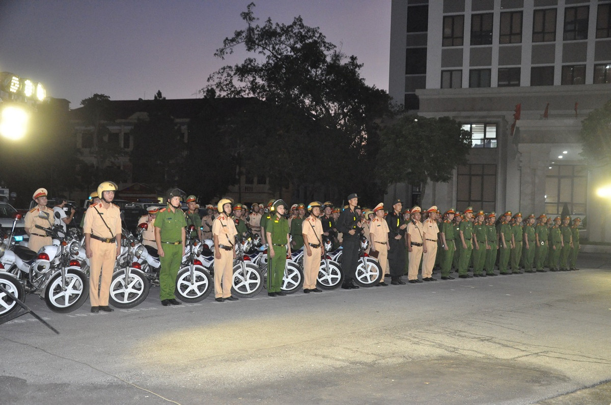 Hải Dương: Lập 32 tổ công tác 151 “cú đấm thép” tấn công tội phạm - Hình 2 Hai Duong: Lap 32 to cong tac 151 “cu dam thep” tan cong toi pham-Hinh-2