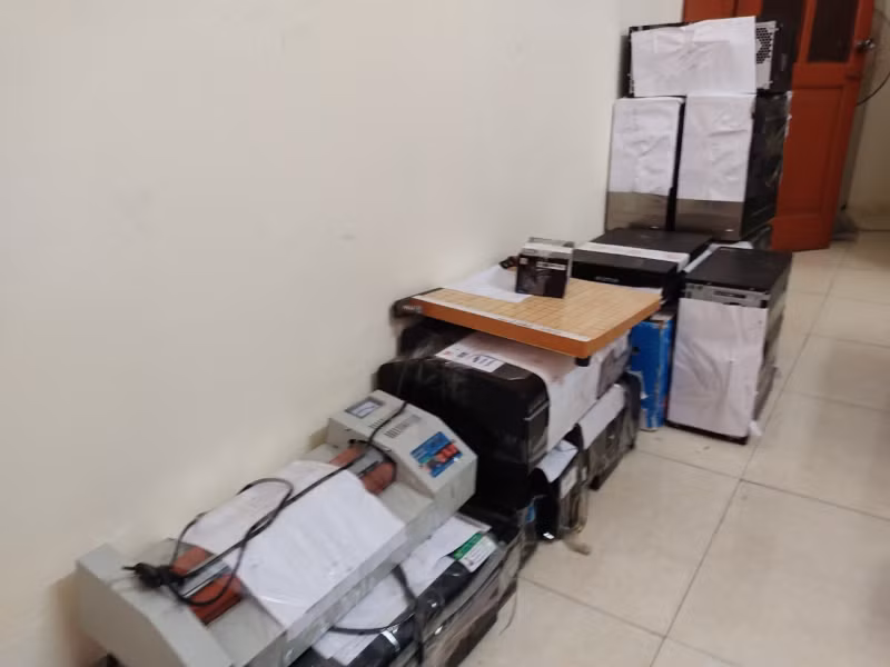 Hai Duong: Triet pha duong day lam gia chung chi nghe, khoi to 23 bi can-Hinh-2