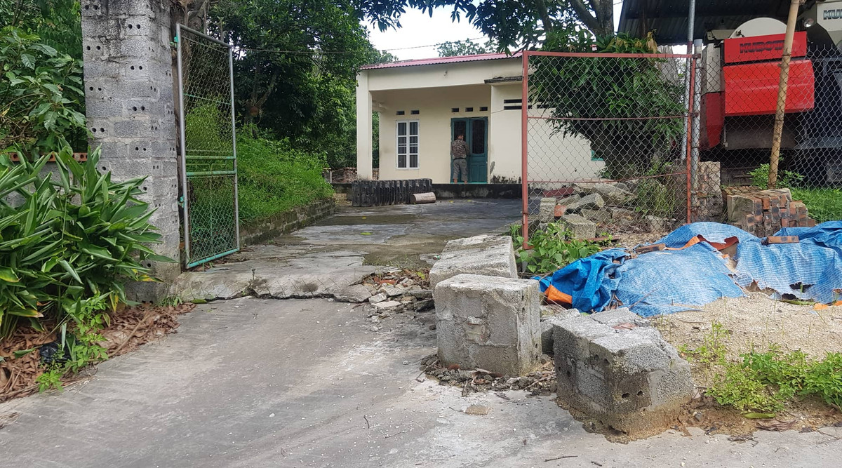 Hai Duong: Cty Kim Boi bi to no min nut nha dan, nhieu TNLD chet nguoi?-Hinh-8