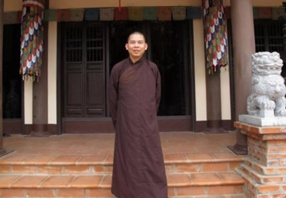 Ta dam, tru tri Chua Bien Son bi cach toan bo chuc vu trong Giao hoi