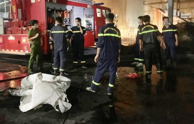 Cong an dieu tra vu 4 cong nhan tu vong tai cong ty Deasang Viet Nam-Hinh-5