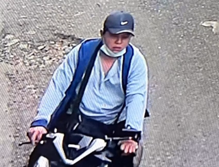 Cho nguoi ban iPhone moi quen chay thu, mat luon xe Vario 70 trieu