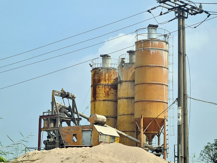 Mục đích sử dụng của trạm trộn: Cung cấp bê tông thương phẩm để thi công hầm chui (km00 + 080) gói thầu A1 thuộc dự án đường cao tốc Nội Bài - Lào Cai trong thời hạn 5 năm (từ 2011 - 2016). Sau thời hạn này, Công ty Thiên Tân hoàn trả mặt bằng, sử dụng đúng mục đích là đất sản xuất nông nghiệp.