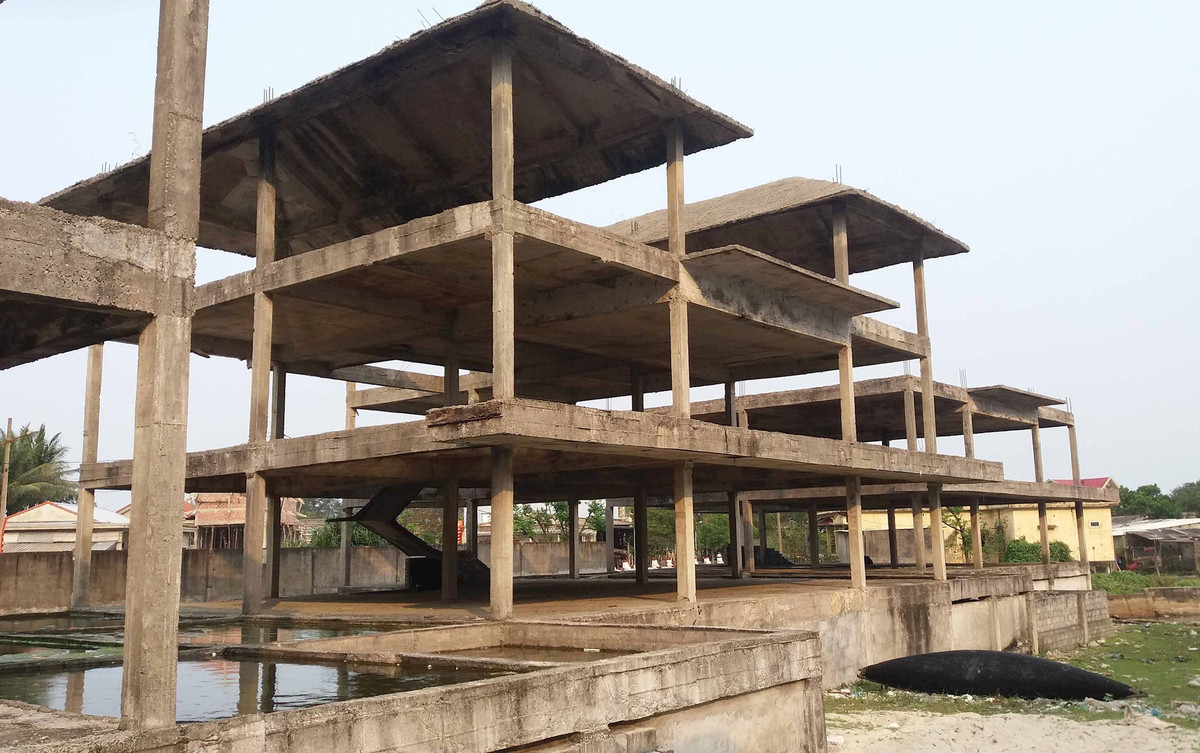 Quy mô dự án gồm diện tích khu vực nghiên cứu quy hoạch 72,09 ha. Trong đó, khu resort có diện tích 25,97 ha, khu đô thị và dịch vụ thương mại có diện tích 36,1 ha, khu tái định cư có diện tích 10,01 ha và dự kiến hoàn thành vào năm 2011. (Ảnh: Tài nguyên và Môi trường).