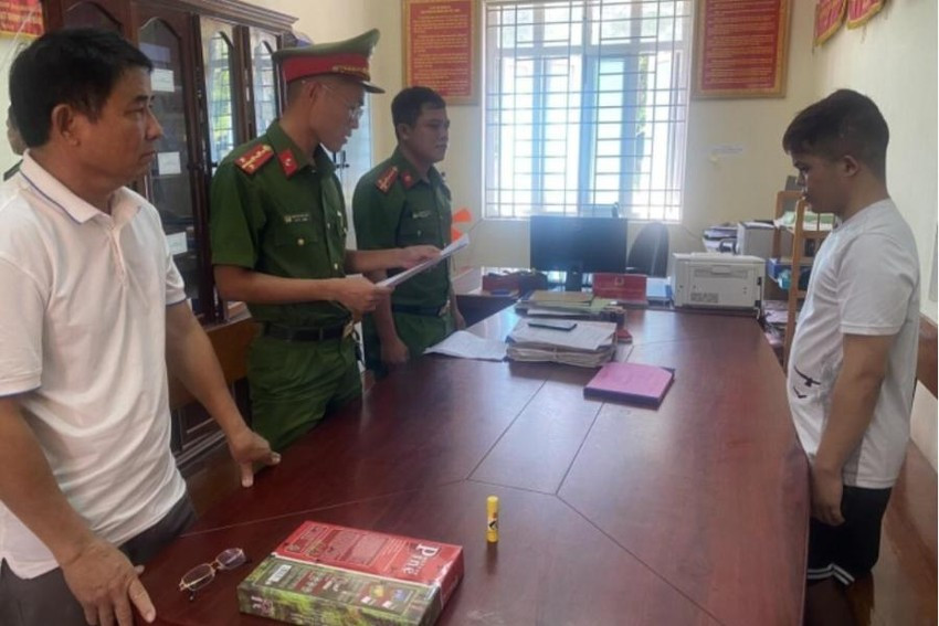 Da bat duoc ke lua mua ban Facebook tich xanh