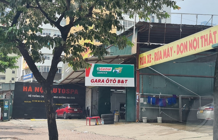 Phóng viên sẽ tiếp tục liên hệ với các cơ quan chức năng liên quan của Thành phố Hà Nội để làm rõ hơn việc quản lý, sử dụng đất tại lô D27 phố Phạm Văn Bạch.