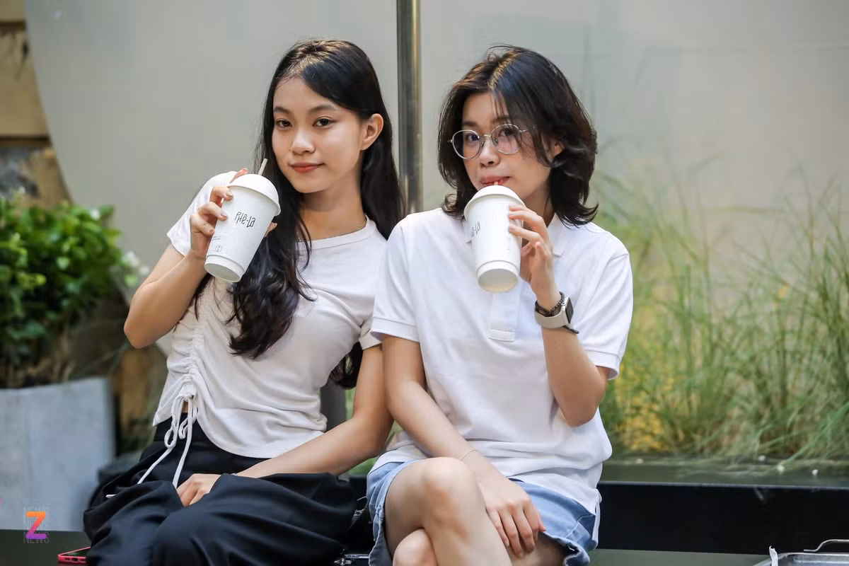 Nguoi tre Ha Noi xep hang tu 4h sang de uong ca phe-Hinh-8