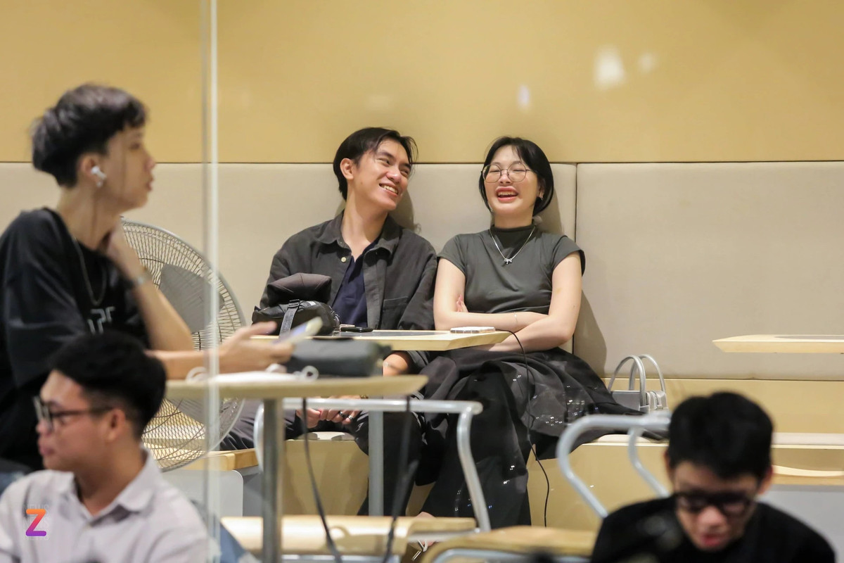 Quan ca phe Ha Noi thu hut gioi tre xep hang tu 4h sang-Hinh-4