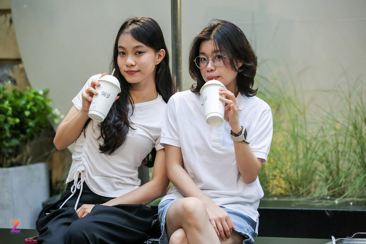 Quan ca phe Ha Noi thu hut gioi tre xep hang tu 4h sang-Hinh-8