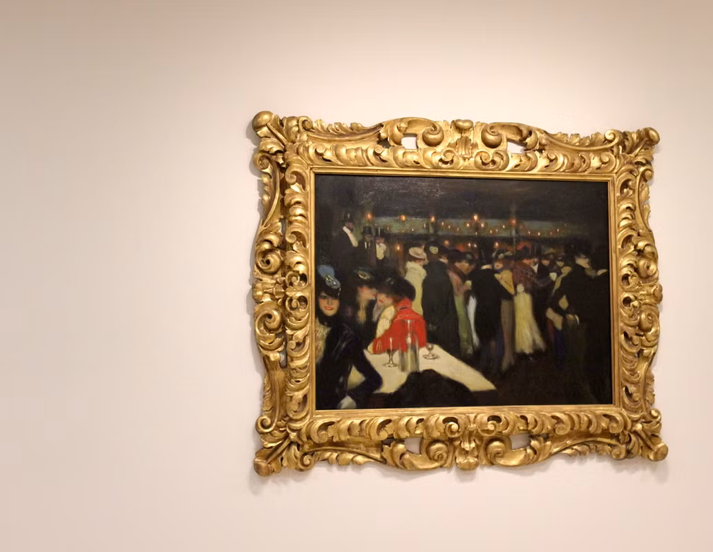 Cách đây không lâu, trong buổi triển lãm "Picasso thời trẻ ở Paris" diễn ra tại bảo tàng Guggenheim, các chuyên gia đã phát hiện một bí mật bất ngờ ẩn giấu trong bức tranh "Le Moulin de la Galette" nổi tiếng.