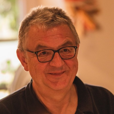 Giáo sư Ralf Reski, một trong những nhà nghiên cứu, nhấn mạnh tầm quan trọng của việc bảo vệ loài này và nhớ rằng rêu Takakia đã tồn tại trên Trái Đất từ rất lâu trước khi con người xuất hiện.