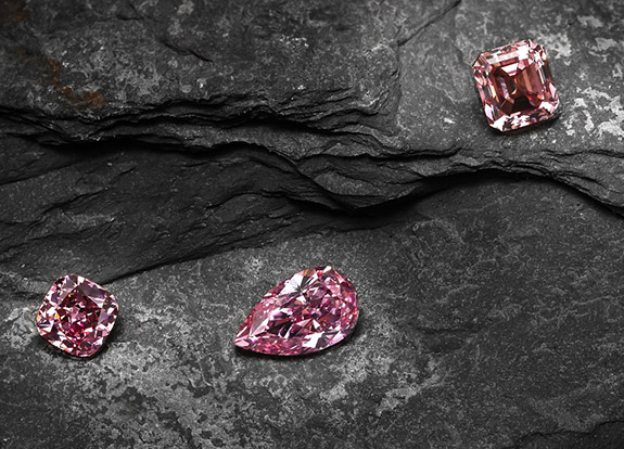 Argyle được coi là một địa điểm độc đáo, nhưng cũng có khả năng kim cương hồng còn tồn tại ở các nơi khác trên Trái Đất, mặc dù có thể bị vùi dưới nhiều lớp đá và trầm tích xói mòn.