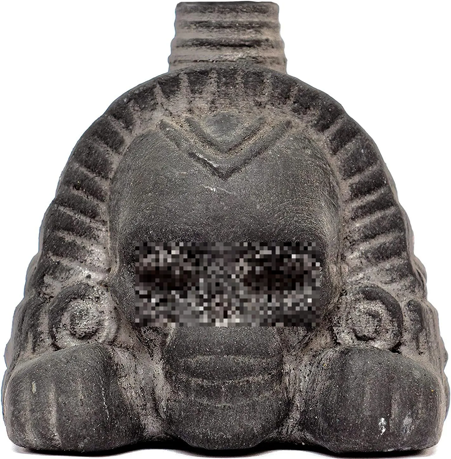 Ngoài chiếc còi tử thần, văn minh Aztec còn nổi tiếng với nghi lễ hiến tế và thần thoại phức tạp. Đế chế Aztec đã có một truyền thống tôn giáo và văn hóa đa dạng, với sự phát triển của nghệ thuật và kiến trúc. Tuy nhiên, nền văn minh này cũng đặc biệt ghê rợn trong việc thực hiện các buổi lễ hiến tế con người.