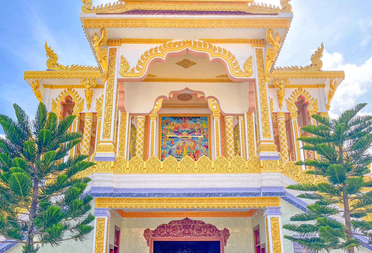 Ve Soc Trang, tham chua Ta Mon ruc ro sac vang-Hinh-6