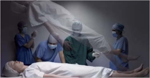 Có những trường hợp người sống sót kể lại những trải nghiệm như thấy ánh sáng rực rỡ, mặt trời chiếu sáng hoặc cảm giác sợ hãi, đuối nước.