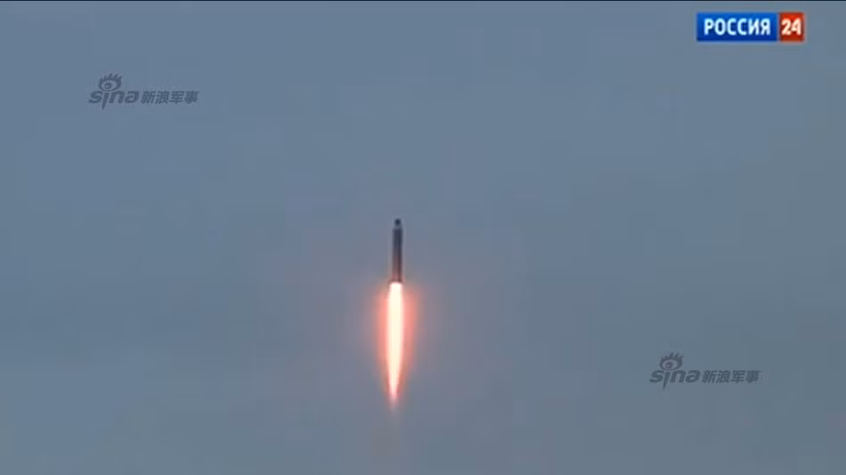 Bulava hay còn được gọi theo các định danh của nhà máy, của GRAU là RSM-56, 3M30 hay R-30 hay theo định danh NATO là SS-NX-30 hoặc SS-N-30 là hệ thống tên lửa đạn đạo liên lục địa phóng từ tàu ngầm thế hệ mới nhất dành cho Hải quân Nga.