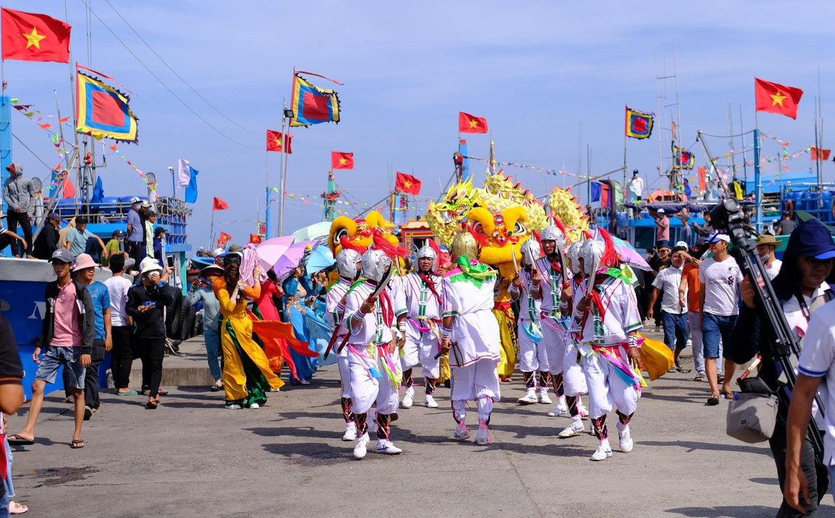 Ron rang Tuan le Van hoa – Du lich Ninh Thuan 2025-Hinh-2