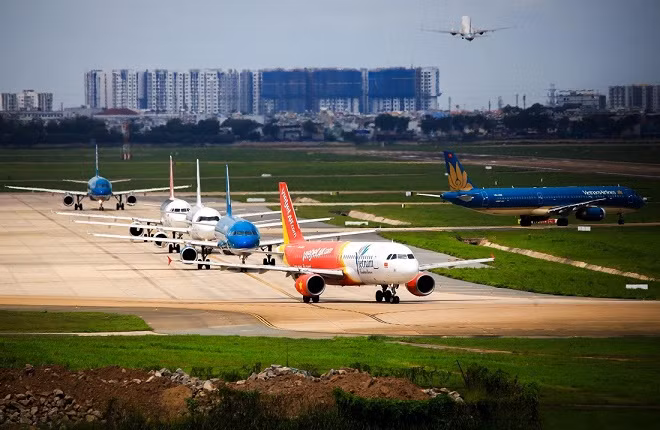 Tiep tuc de xuat tang tran gia ve may bay: Chuyen gia noi gi?