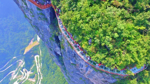 Nhung cung duong du lich man nhan, tao nen chuyen di “chang giong ai“-Hinh-2