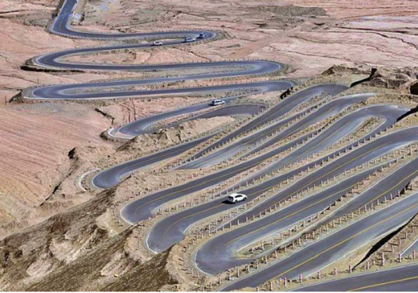 Nhung cung duong du lich man nhan, tao nen chuyen di “chang giong ai“-Hinh-3