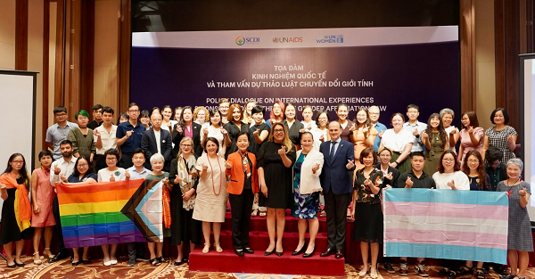 Nếu được xây dựng và thông qua, Luật Chuyển đổi giới tính sẽ là cơ sở pháp lý để người có mong muốn chuyển đổi giới tính thực hiện được quyền chuyển đổi giới tính theo quy định tại Điều 37 của Bộ luật Dân sự năm 2015; Bảo đảm cho người chuyển đổi giới tính được sống đúng với giới tính mà họ mong muốn; thực hiện, bảo vệ tốt nhất quyền, lợi ích hợp pháp của mình; chống phân biệt đối xử và bảo đảm hiệu quả quản lý nhà nước.