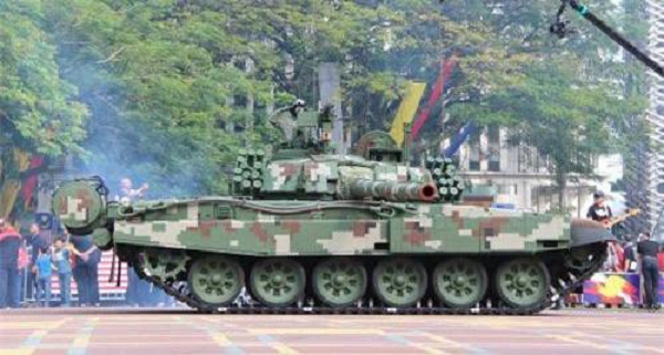 "Trong trường hợp tái diễn, một nhóm cứu trợ thường trực sẽ được triển khai đến hiện trường nhanh nhất có thể để kéo phương tiện gặp sự cố đến nơi khác, tránh gây ùn tắc giao thông", quân đội Malaysia nhấn mạnh.