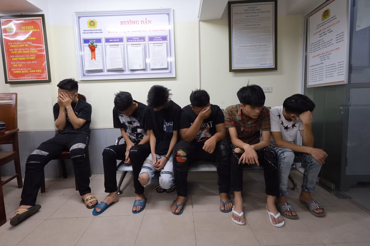 Các trường hợp trên đều là thanh thiếu niên từ 15 đến 17 tuổi, chưa có bằng lái xe.