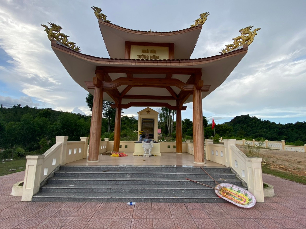 Quảng Bình: Dấu hiệu kém chất lượng tại công trình di tích lịch sử trận địa pháo Bắc Ka Tang Quang Binh: Dau hieu kem chat luong tai cong trinh di tich lich su tran dia phao Bac Ka Tang