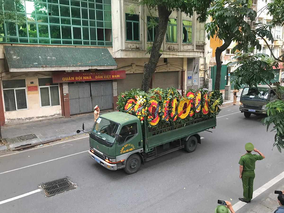 Trong các ngày 6/8, 7/8 và 9/8, tro cốt của 3 liệt sĩ sẽ được đưa về nơi an nghỉ cuối cùng tại Nghĩa trang Liệt sĩ TP Hà Nội (phường Tây Tựu, quận Bắc Từ Liêm, TP Hà Nội).