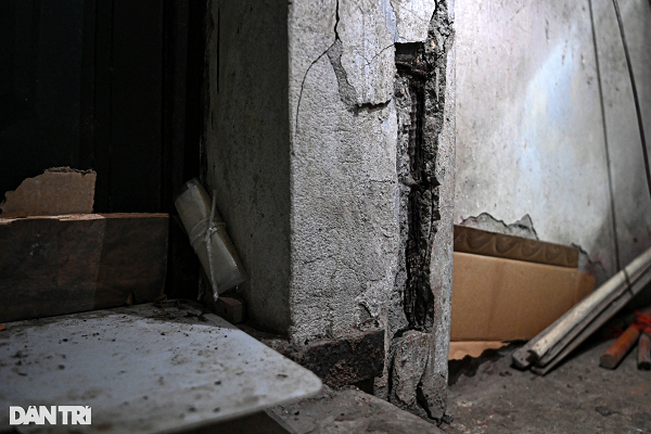 Trao đổi với PV Dân trí, lãnh đạo UBND phường Ngọc Khánh (quận Ba Đình, Hà Nội) cho biết, chính quyền địa phương nhận được đơn thư phản ánh của các hộ gia đình tại số nhà 431 đường Kim Mã. (Ảnh: Dân trí)