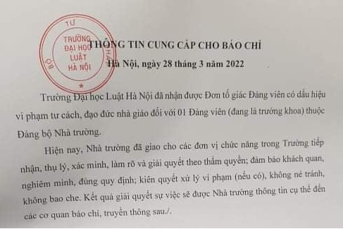 Thong tin moi nhat vu Truong khoa Truong Dai hoc Luat Ha Noi bi to cuong buc, tan cong tinh duc
