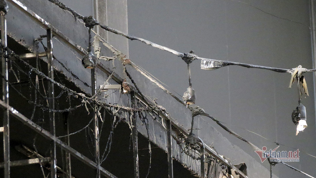 Cong an Nghe An thong tin them ve nguyen nhan chay phong tra, 6 nguoi tu vong